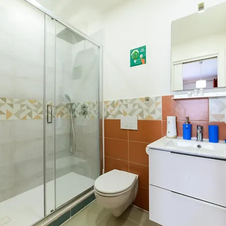 Lovely In Center Of *