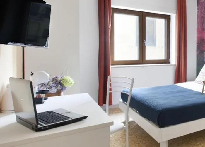 Lovely In Center Of Apartment